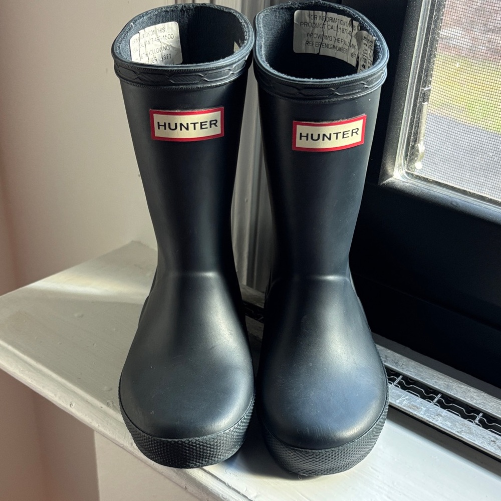 Hunter Classic Navy Blue Waterproof Boots
